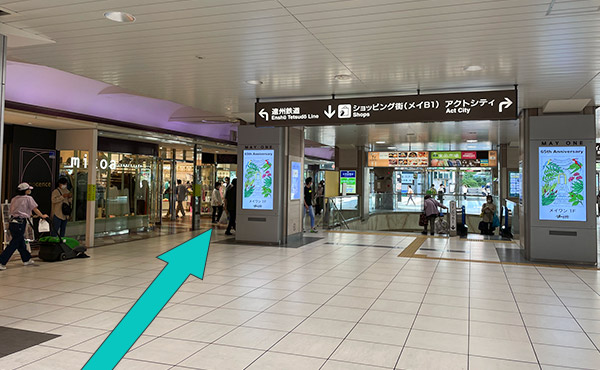 東海道本線 浜松駅の通路