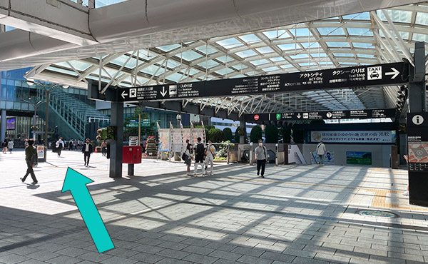 東海道本線 新浜松駅の駅前