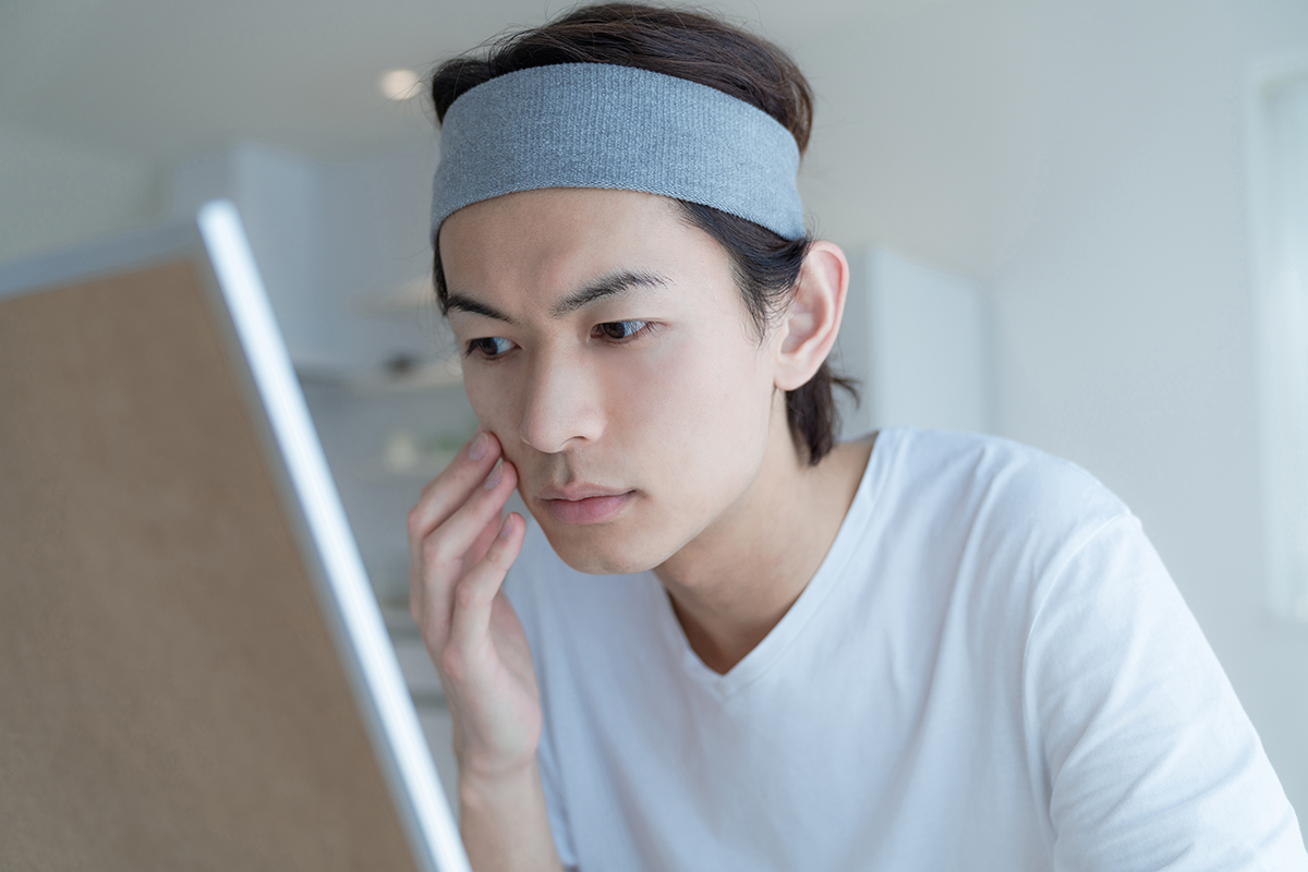 女性のシミより濃い
